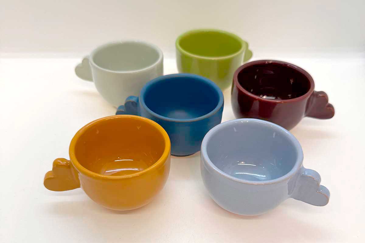 Ceramic coffee cup "Heart" hand-painted by Materia Ceramica Umbria Perugia